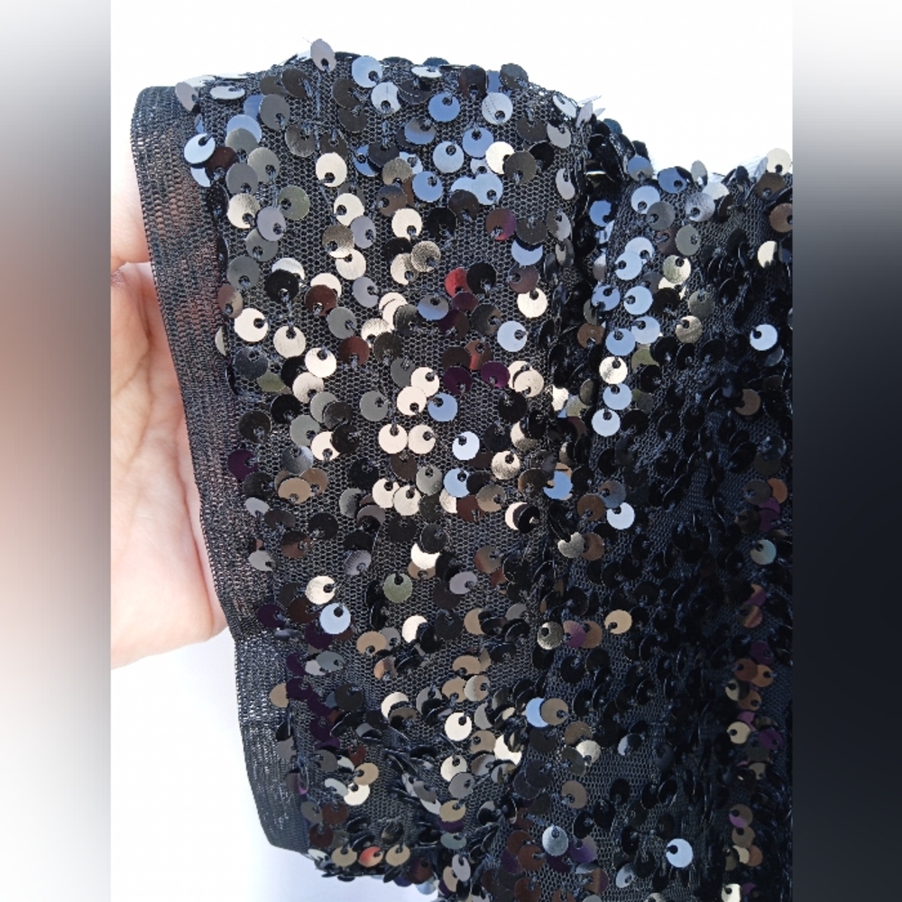 Size XS 4-5 Black sequined Cat & Jack dress - Picture 5 of 7